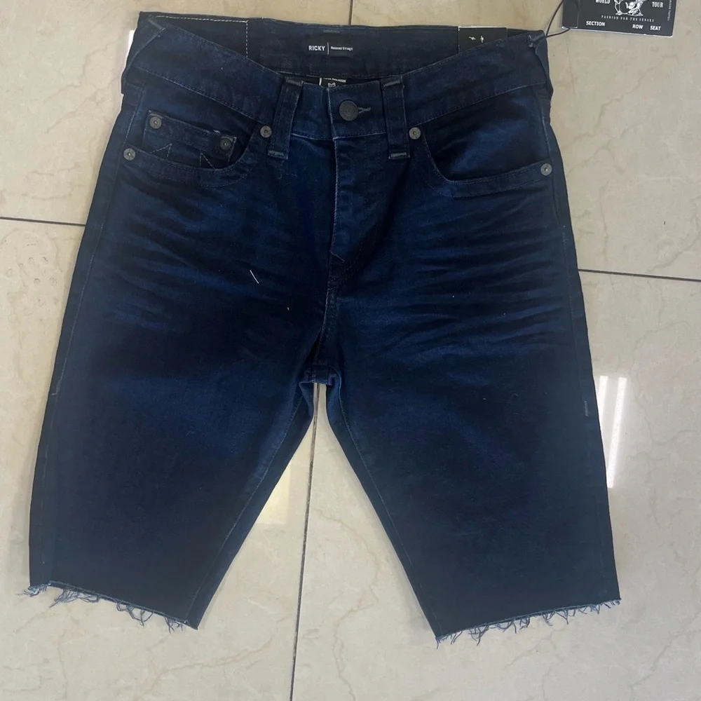 Sz 30 true religion jean shorts navy blue